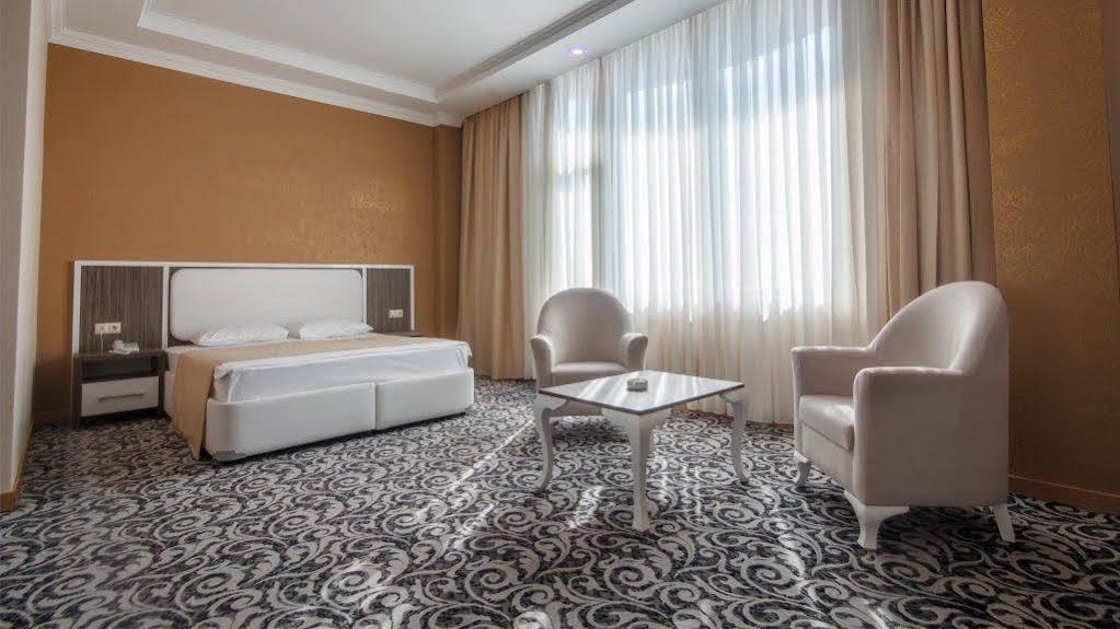 Grand Georgian Palace Batumi Exteriér fotografie